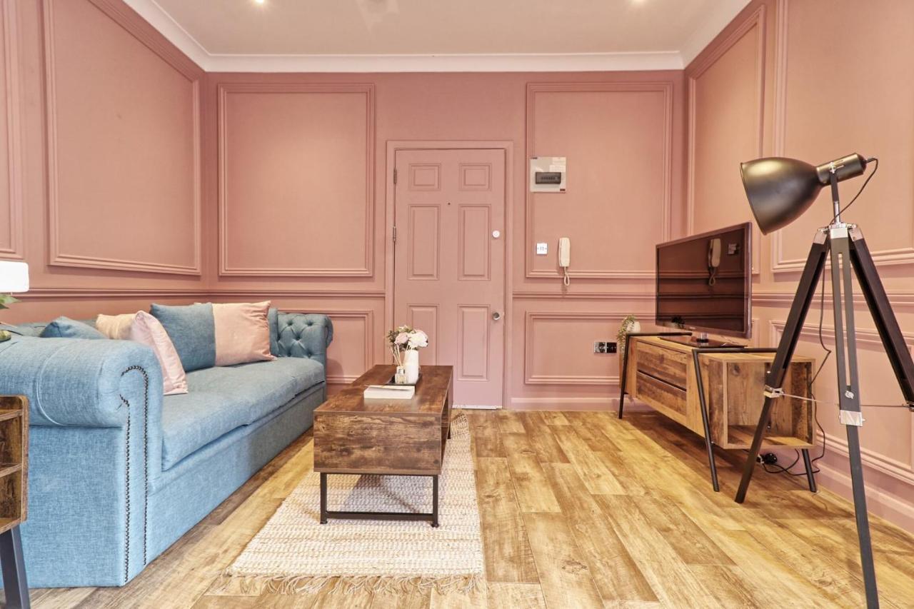 Urban Stylish Apartment - Southend Stays מראה חיצוני תמונה