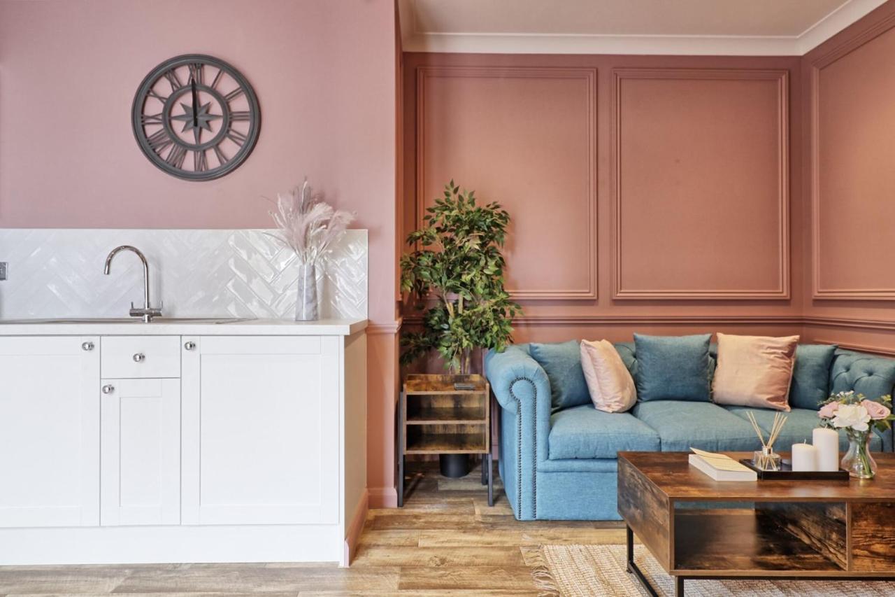 Urban Stylish Apartment - Southend Stays מראה חיצוני תמונה